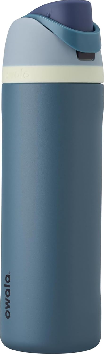 Owala FreeSip 24 oz water bottle in Denim